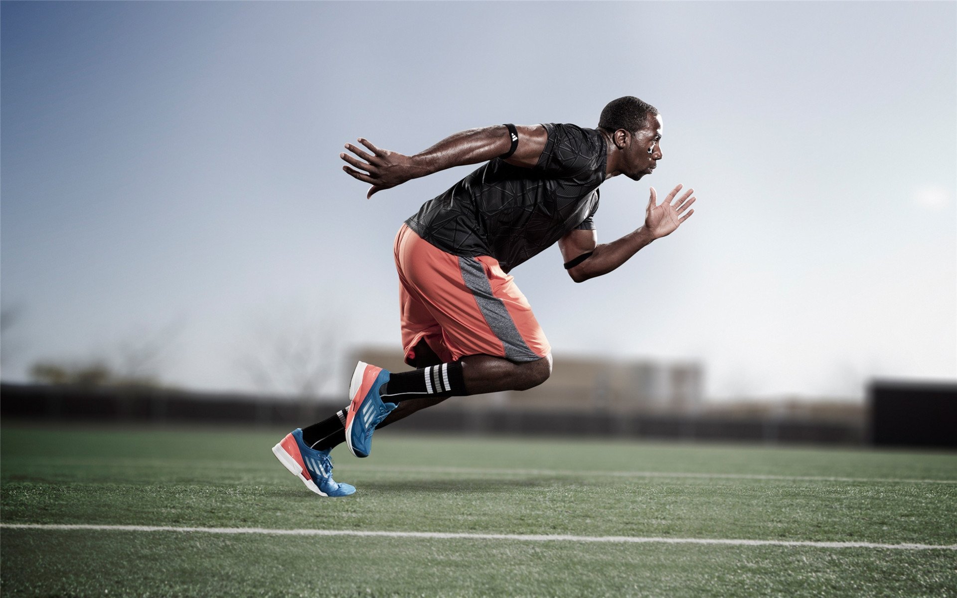 开云体育APP-球迷“自制大片”：最燃的比赛瞬间你都看了吗？，如何制作十佳球集锦