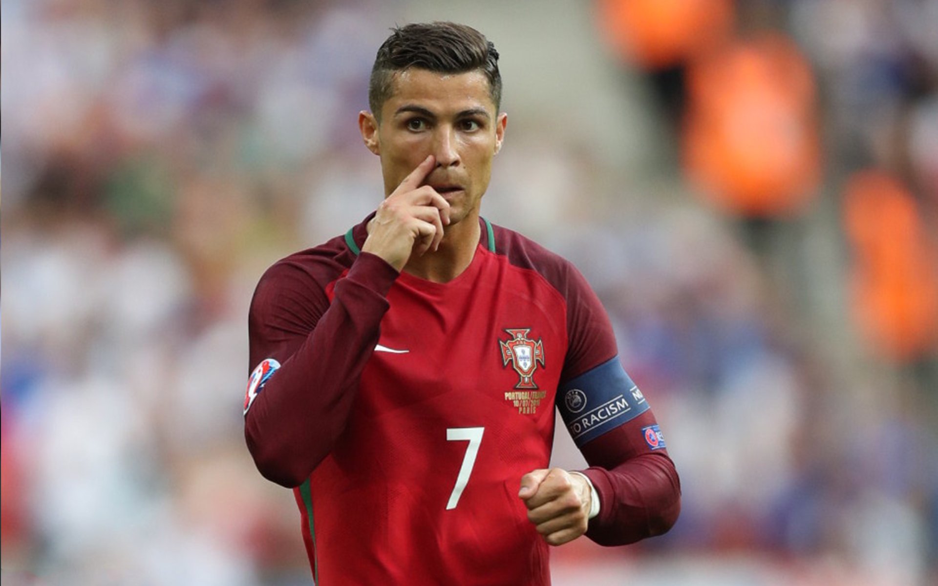 开云体育官网入口-英格兰锋霸三场四球，状态爆棚，英格兰巅峰阵容